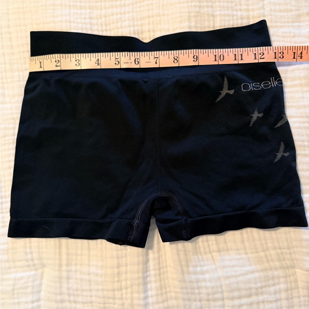oiselle Black Athletic Women’s Performance Shorts